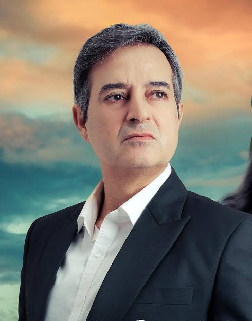 Rajesh Jais is an Indian film actor, known for first daily soap of India Shanti, worldwide touring play since 2016 'Mughal-e-Azam', Big Banner Films like — Tu Jhoothi Mai Makkar, Mili Sonu Ke Titu Ki Sweety and Hisaab Barabar